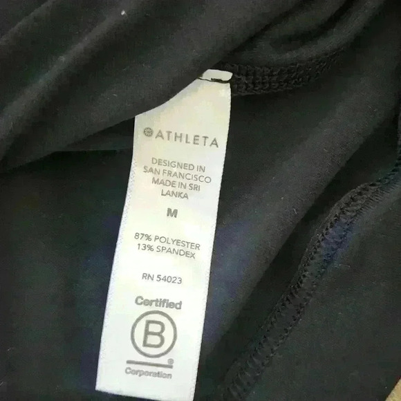 Athleta Simone Biles Because  I Can  Nitro Black Tank - Picture 6 of 7